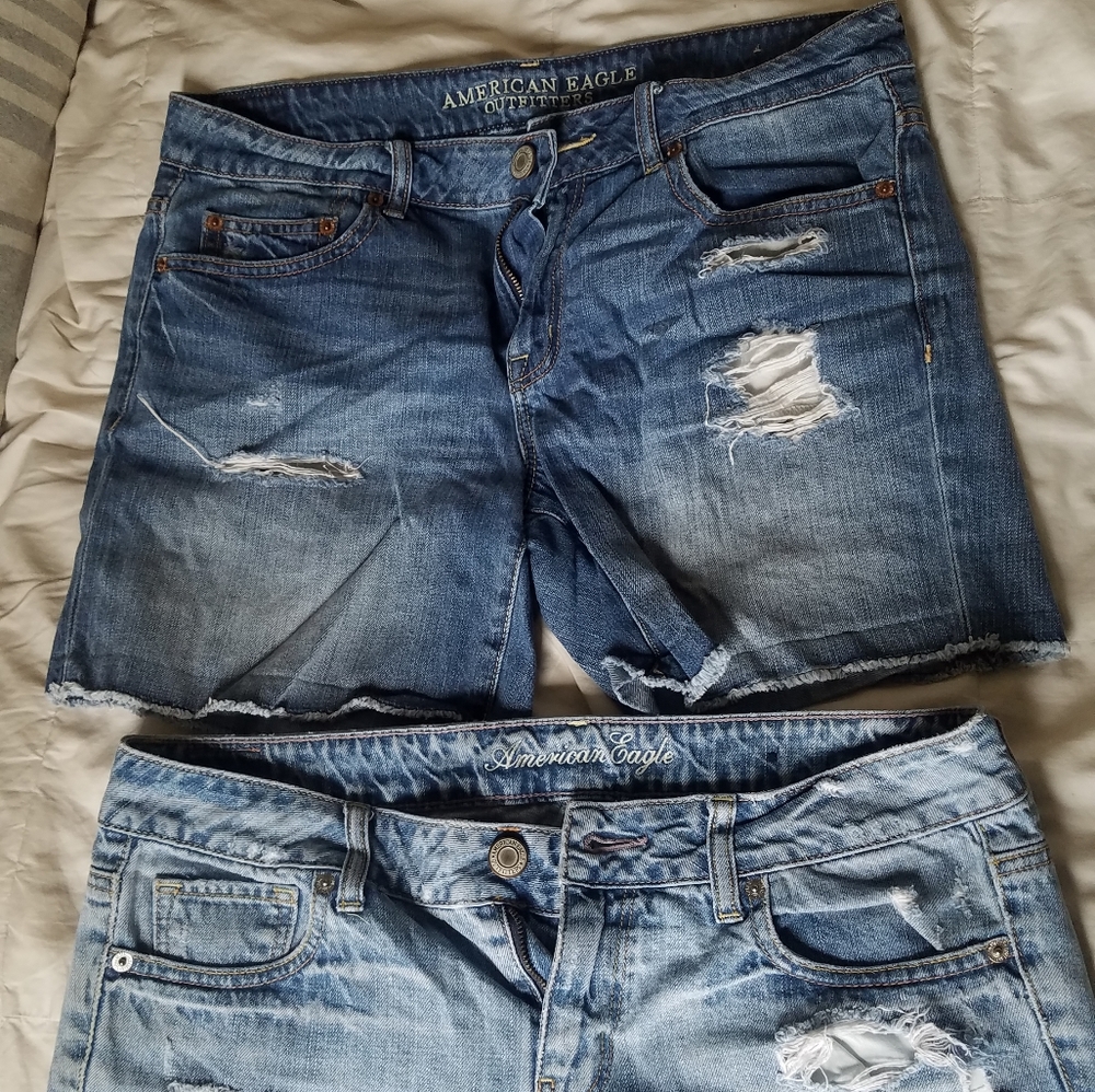 2 Pair - American Eagle Shorts size 10